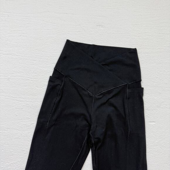 Offline By Aerie Real Me Extra 7/8 Crossover Leggings Black, Size Small - Picture 2 of 5
